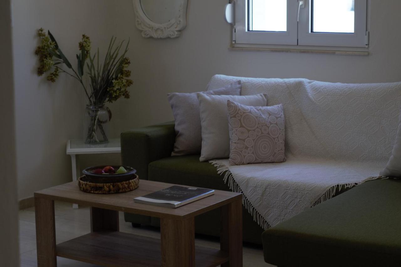 Atalia Apartment, Orne Crete エクステリア 写真