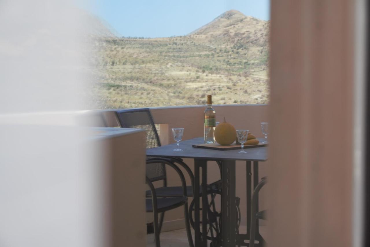Atalia Apartment, Orne Crete エクステリア 写真